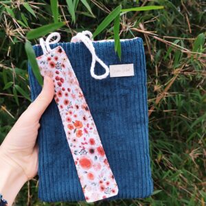 Pochette à livre réversible vert sapin+ marque page