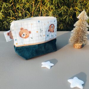 Petite trousse bébé - velours vert sapin et oursons